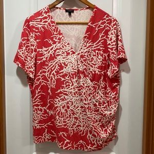 Woman Talbots Top,  size 2Xp, color coral.